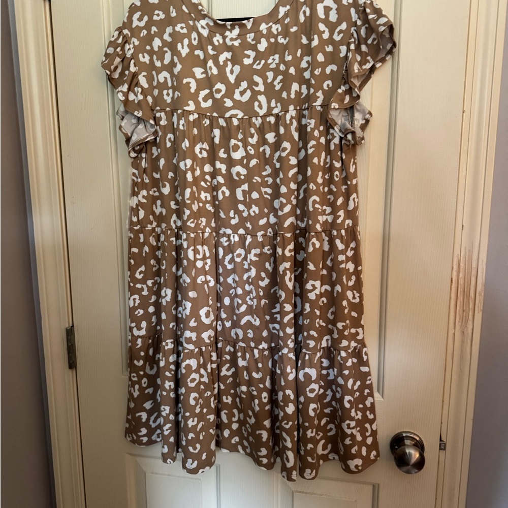 Entro Brown and White Mini Dress